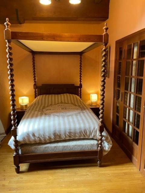 Сasa de vacaciones Maison Familiale Au Coeur De Gervais Saint-Gervais-dʼAuvergne